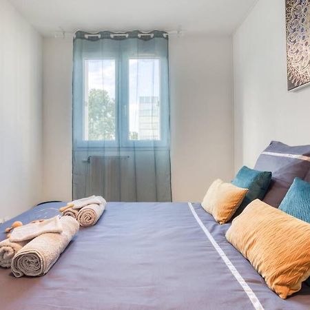 L'Elysee - Easy Check-In - Arrivee Autonome - Place Parking Privative - T2 Surequipe - Wifi - Netflix Apartment Courcouronnes Exterior photo
