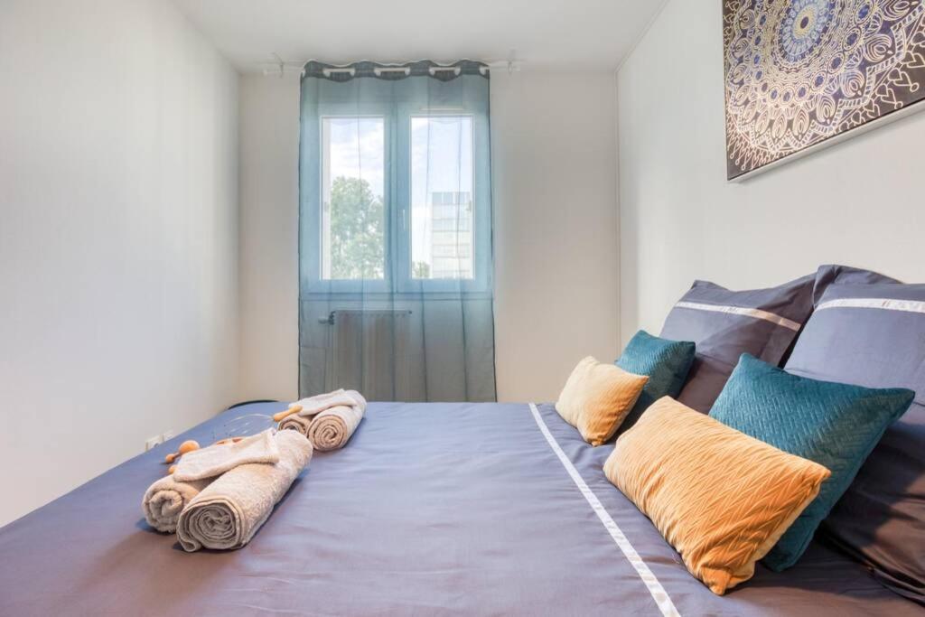 L'Elysee - Easy Check-In - Arrivee Autonome - Place Parking Privative - T2 Surequipe - Wifi - Netflix Apartment Courcouronnes Exterior photo